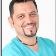 Bild vergrößern: Kaan Elbeyli, Zahnarzt Nürnberg