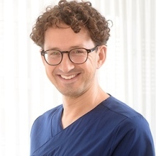 Bild vergrößern: Volker Michel, Zahnarzt Backnang