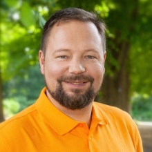 Bild vergrößern: Jan Fügener, Zahnarzt Hennigsdorf