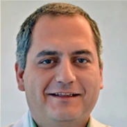 Bild vergrößern: Bora Akoglu, Internist Frankfurt