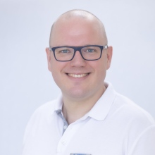 Bild vergrößern: Johannes Petersen, Kieferorthopäde Hamburg