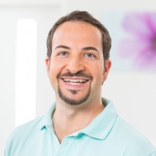 Bild vergrößern: Daniel Schönberger, Zahnarzt Mering