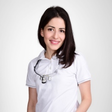 Bild vergrößern: Ilina Popova, Zahnarzt München