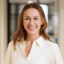 Bild vergrößern: Dusanka Stigler, Plastischer & Ästhetischer Chirurg München