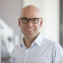 Bild vergrößern: Volkan Özkan, Zahnarzt Kronberg im Taunus