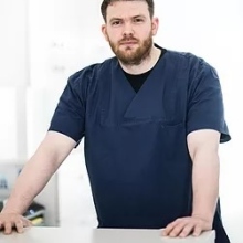 Bild vergrößern: Dimitrij Lomtev, Zahnarzt Berlin