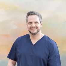 Bild vergrößern: Julian Azem, Zahnarzt Mülheim an der Ruhr