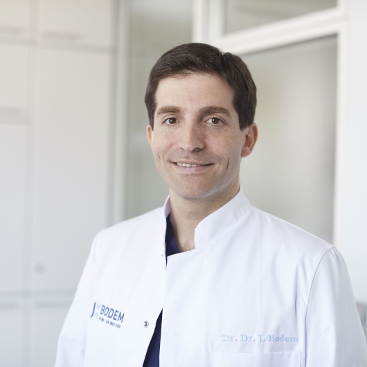 Facharztpraxis Ortenau Dr. Med. Dr. Med. Dent. Jens Kuschnierz Dr. med. Dr. med. dent. Jens Bodem - Mund-Kiefer-Gesichtschirurg Heidelberg