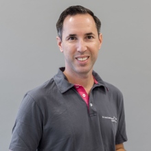 Bild vergrößern: Rasmus M. Sennewald, Allgemeinmediziner Halle