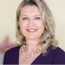 Bild vergrößern: Corinna Herrmann, Arzt Hamburg