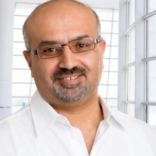 Bild vergrößern: Mohammad Amro, Zahnarzt Offenbach am Main