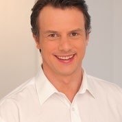 Bild vergrößern: Achim Schulz, Zahnarzt Frankfurt