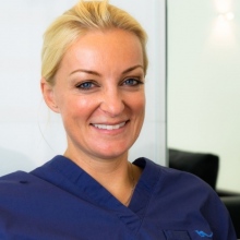 Bild vergrößern: Anne Herberger, Zahnarzt Deidesheim