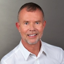 Bild vergrößern: Christian Salfer, Zahnarzt München