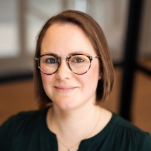 Bild vergrößern: Carolin Habermeier, Zahnarzt Korschenbroich