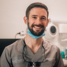 Bild vergrößern: Moritz Guth, Zahnarzt Kaltennordheim