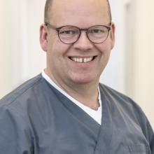 Bild vergrößern: Christian B. Schinkel, Zahnarzt Schwelm