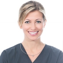 Bild vergrößern: Carolina Dörfler, Zahnarzt München