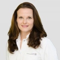 Ann-Katrin Kallenberger, Plastischer & Ästhetischer Chirurg Frankfurt