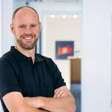 Bild vergrößern: Jan Behring, Zahnarzt Hamburg