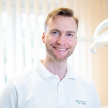 Bild vergrößern: Andreas Clauser, Zahnarzt Rostock