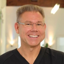 Bild vergrößern: Daniel Salwerk M.Sc. M.Sc., Zahnarzt Gaggenau
