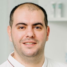 Bild vergrößern: Tarek Ashi, Zahnarzt Thum