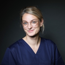 Bild vergrößern: Kerrin Gratecap, Zahnarzt Berlin