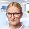 Julia Schmidt, Zahnarzt Berlin