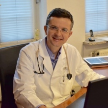 Bild vergrößern: Erdi Petrella, Internist Eckernförde