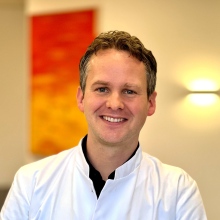 Bild vergrößern: Andreas Tenzer, Augenarzt Augsburg