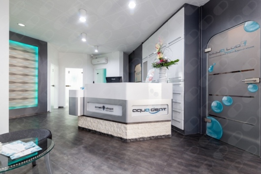 Dr. Stom./ Univ. Nis Dimitrios Papadomanolakis-4