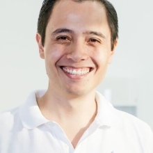 Bild vergrößern: Sebastian Duong, Zahnarzt Kronberg im Taunus