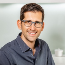 Bild vergrößern: Oliver Raeth, Zahnarzt Engen