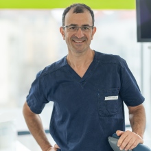 Bild vergrößern: Mario Hakim Abu-Id, Mund-Kiefer-Gesichtschirurg Dresden