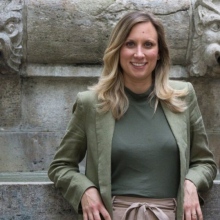 Bild vergrößern: Janina Papanikolaou, Frauenarzt (Gynäkologe) Berlin