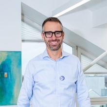 Bild vergrößern: Alexander Kübert, Zahnarzt Plattling