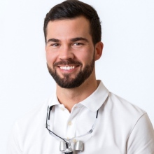 Bild vergrößern: Stefan Schätzl, Zahnarzt München