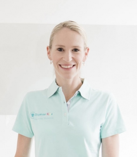 Dr. med. dent. Anna-Kristina Nemecek - Zahnarzt München