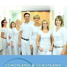 Bild vergrößern: Felix Schotland, Zahnarzt Köln