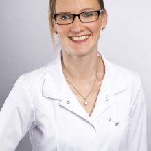 Dr. med. Nicola Möller - Hautarzt (Dermatologe), Allergologe Wiesbaden