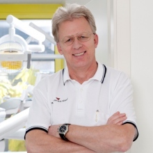 Bild vergrößern: Michael Schwarz, Zahnarzt Stuttgart