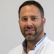 Bild vergrößern: Michael Hambüchen, Plastischer & Ästhetischer Chirurg Düsseldorf