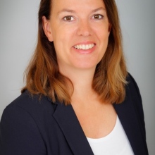 Bild vergrößern: Katja Röhrkasten, Zahnarzt München