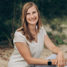 Bild vergrößern: Sarah-Rebecca Domrös, Hebamme Harsefeld