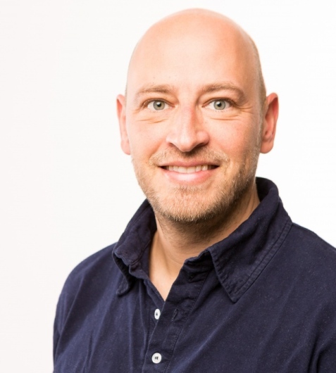 Dr. Joachim Hinz - Mund-Kiefer-Gesichtschirurg Ulm