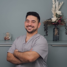 Bild vergrößern: Jamal Sehri, Oralchirurg Hannover