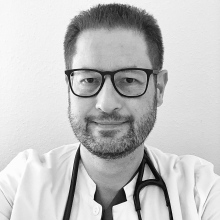 Bild vergrößern: Karsten Erdfelder, Arzt Bremen