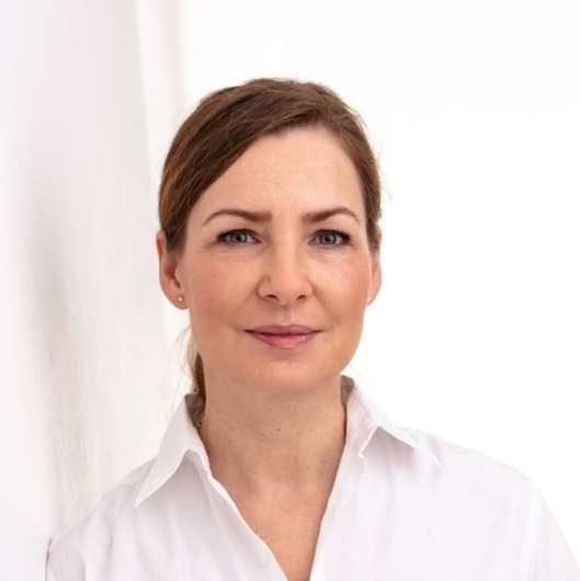Dr. med. Susan Fenner Plastischer & Ästhetischer Chirurg Berlin