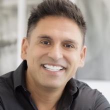 Bild vergrößern: Miodrag Mitic, Zahnarzt Berlin